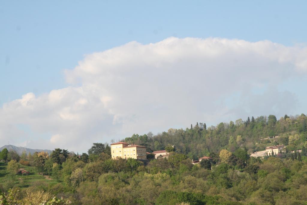 B&B Villa Sant'Anna Bergamo Værelse billede
